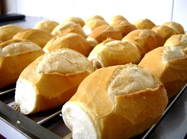 Pão com Queijo, Azeite e Orégano