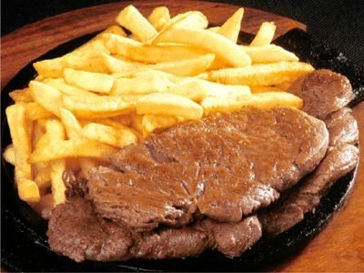 Filé Mignon na Chapa com Fritas